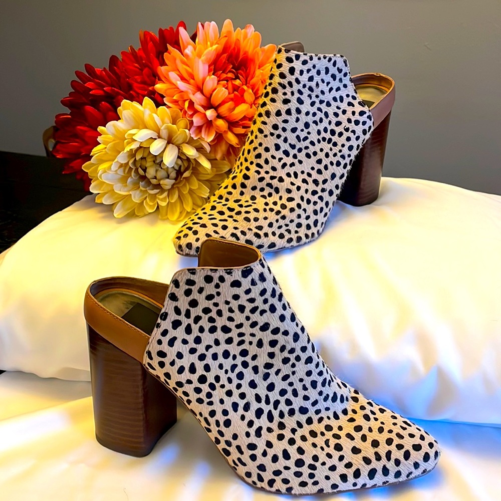 Dolce Vita Women’s Tall Heel Real Fur Printed Cow Hair Shoe Size  9.5 Brown EUC